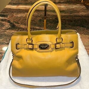 Michael Kors Hamilton Vintage Mustard Yellow Leather MD Tote Shoulder Bag EUC